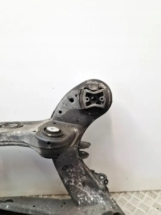 Mercedes-Benz A2313509400 Achterhulpframe - Gebruikt image 5