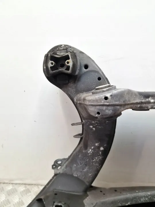 Mercedes-Benz A2313509400 Achterhulpframe - Gebruikt image 8