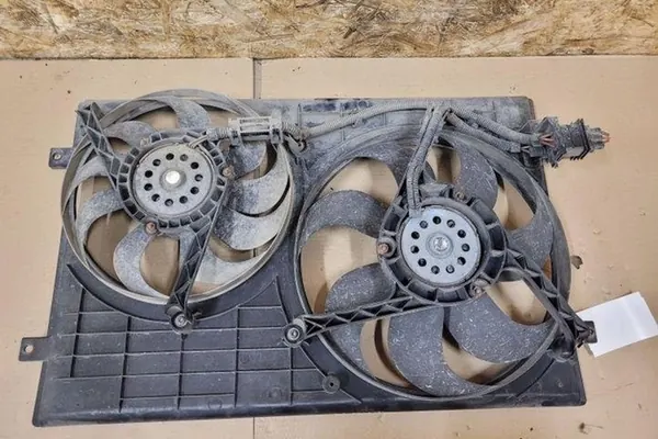 Framstötfångare SEAT IBIZA III 6Q0121207A 1.9L Diesel 2004 image 4