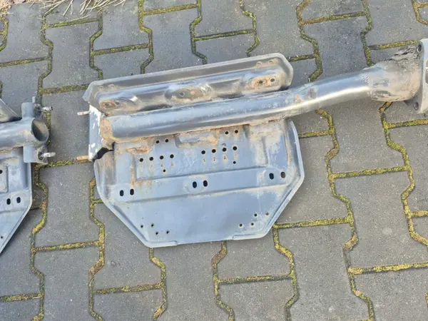 Suportes de para-lamas Scania OEM 2054583 2485470 image 4
