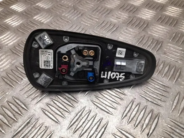 Antenne GPS Aileron OEM 5WA035507E pour VW Golf image 4