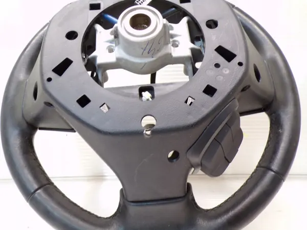 Suzuki OE Läderratt OEM KIEROWNICA - Begagnad image 8