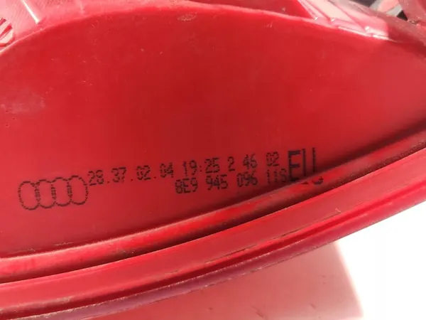 Lámpara trasera derecha Audi A4 B6 Kombi image 7