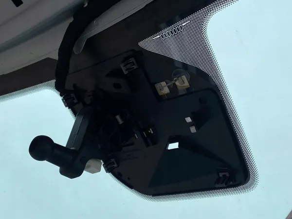 Parabrisas delantero Jeep Grand Cherokee WL OEM FOB44826 image 3