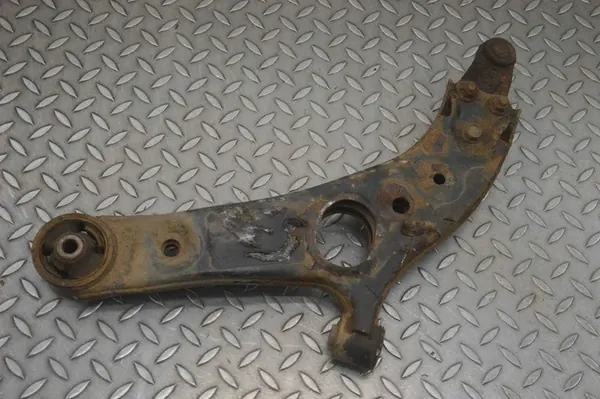 Braccio di controllo inferiore anteriore destro Hyundai Santa Fe 2015 image 3