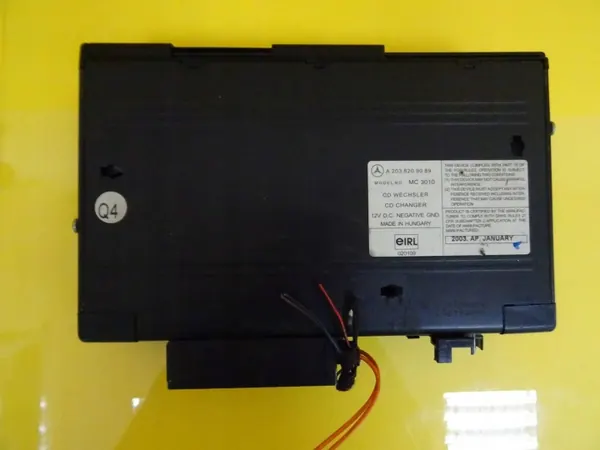 Mercedes CD-Wechsler OEM DRC9862 für W203 image 5