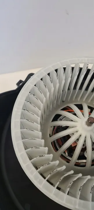 Ventilador de cabine Mahle AB 18 000P image 4