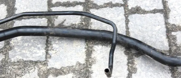 Col de remplissage OEM pour Toyota Corolla E12 HB 1.6 VVTi image 8