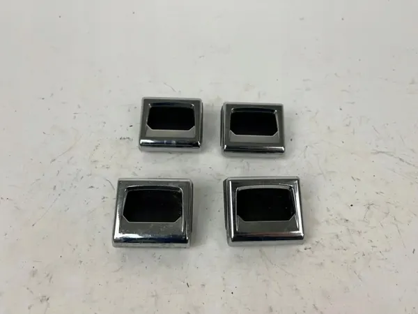 OEM 12345 Matkatavaran kiinnitystuki Audi Q7 4M image 2