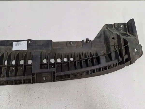 TOYOTA AURIS 1 Framskyddsplåt 52618-02010 image 2