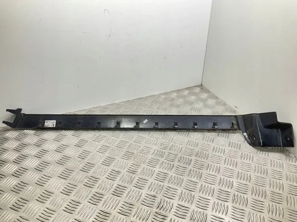 Cubierta carril puerta corredera OEM 7N0843796 - Usado image 3