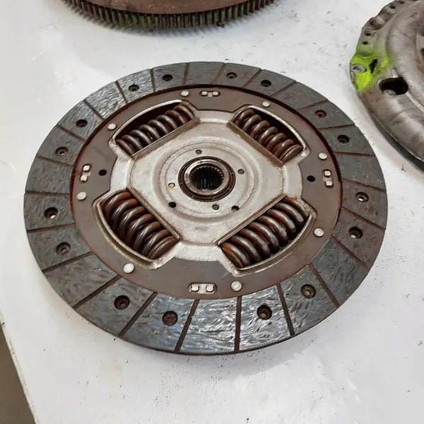 Embreagem completa SKODA FABIA 3 III 1.4TDI 04B141025 image 10