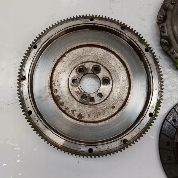 Embreagem completa SKODA FABIA 3 III 1.4TDI 04B141025 image 3