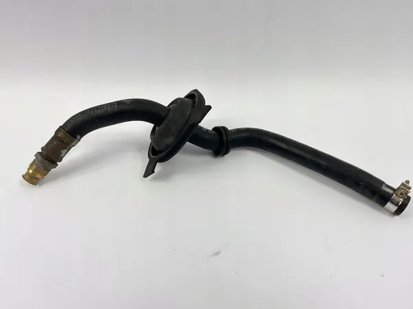 Kraftstoffschlauch Mercedes W124 image 2