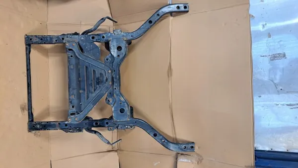 Traverse avant JR3C-5C145-BD pour Ford Mustang image 7