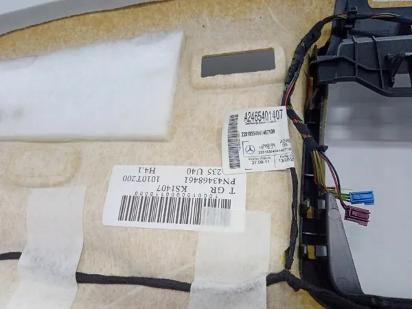 Plafonnier Mercedes Classe B W246 OEM A2466900150 image 8