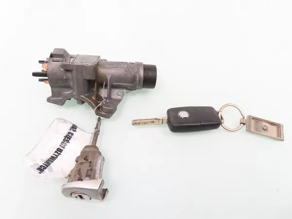 Gebrauchte stationäre Einlage OEM 4B0805851C Skoda Superb I image 2
