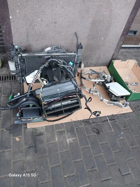 Täydellinen ilmastointijärjestelmä OEM KLIMATYZACJA KOMPLETNA image 9