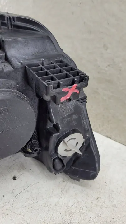 Farol dianteiro esquerdo Skoda Fabia 3 III 6v1941015c image 10