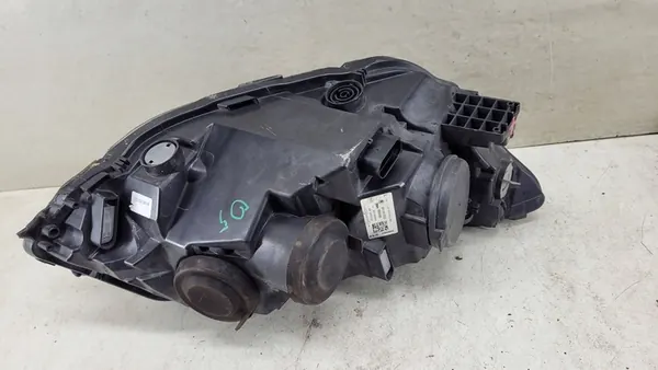 Farol dianteiro esquerdo Skoda Fabia 3 III 6v1941015c image 9