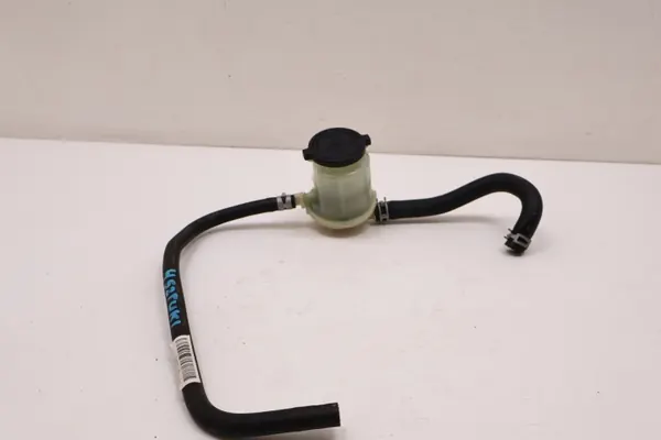 Réservoir direction ACM100 OEM pour Toyota Land Cruiser 150 image 3