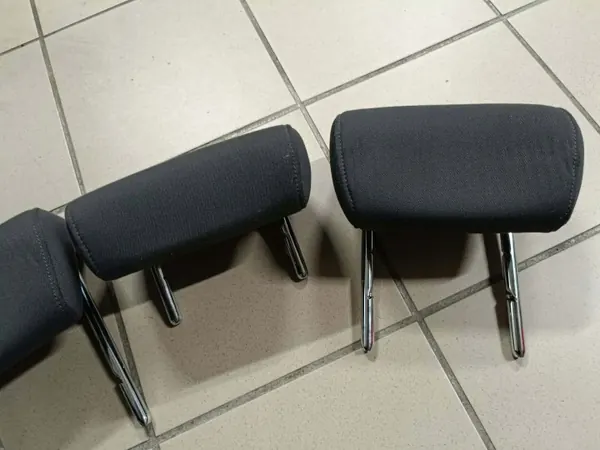 A4 B8 Baksätes Huvudstöd - OEM Audi OE Begagnad image 4