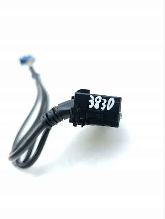 A2978202801 Conector USB-C Mercedes - Peça OE usada image 5