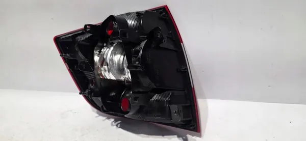 SKODA RAPID LIFTBACK 1.0TSI LUZ TRASERA DERECHA 5JH945096A image 5