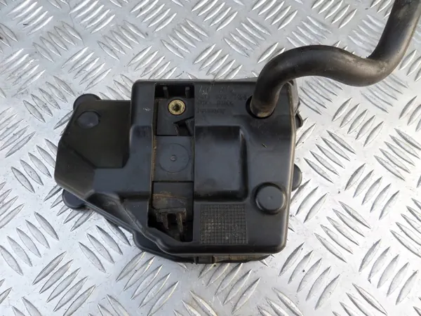 SEAT LEON III GOLF VII Oljesepartor 1.2 TSI image 4