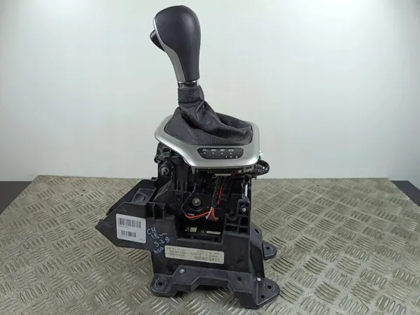 Jeep Cherokee versnellingspook OEM P6MD101A9AB image 2