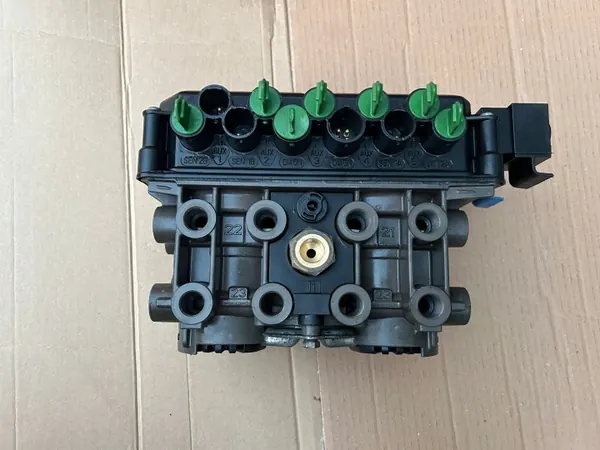 Válvula Moduladora EBS Haldex OEM 823008111 Usada image 2