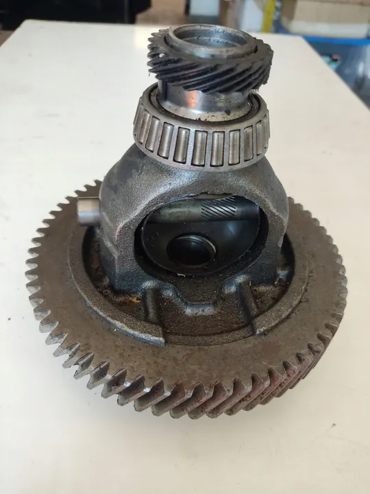 Carcasse de différentiel Peugeot 206 1.4 3103P6 image 2