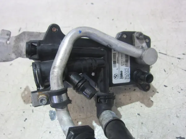 Lignes de refroidisseur d'huile OEM 7638580 BMW N63 image 5