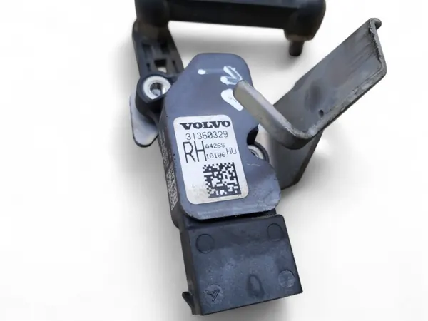 Volvo XC60 Framaxel nivåsensor OEM ATV99756 image 4