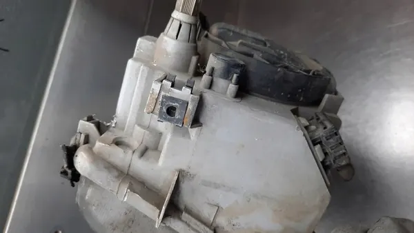 Linker koplamp Mercedes C-Class W202 A2028202961 image 9