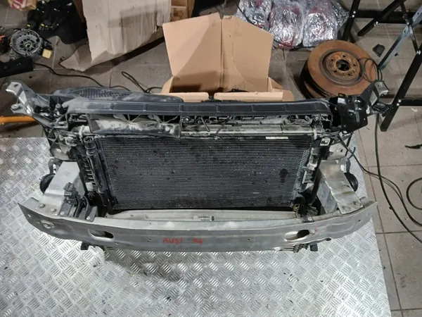 AUDI S4 A4 B9 8W 3.0 TFSI Suporte de Radiador Frontal 8W0145805C image 4