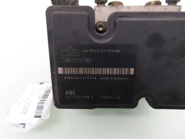 Bomba ABS OEM 06210901993 - Peça Suzuki OE Usada image 5