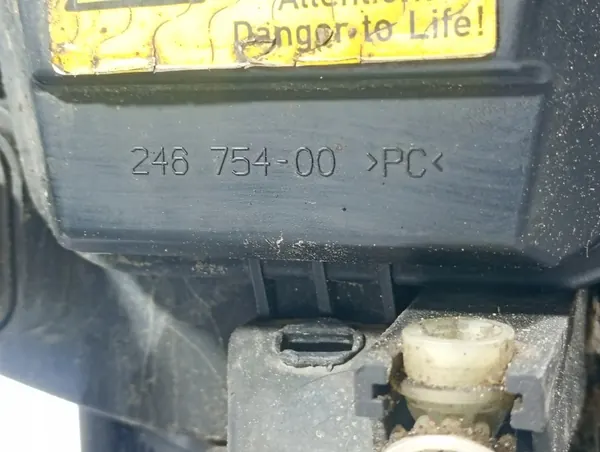 Linker Scheinwerfer Skoda Superb 1 01-08 OE 24675400 image 5