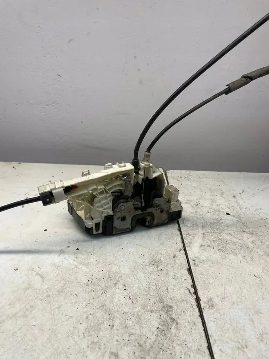 DÖRRLÅS SPRINTER 906 CRAFTER A9067401335 image 2