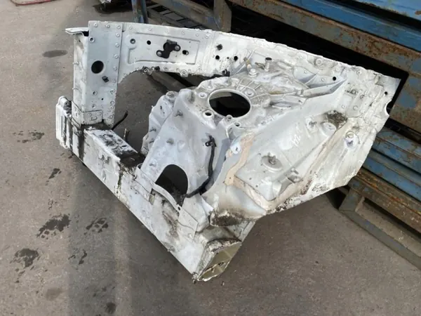 Aile avant droite OEM 247608 pour VW Touareg image 3