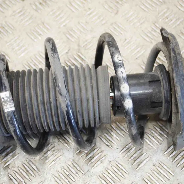 Ammortizzatore anteriore sinistro Audi A3 S3 8V 2019 OEM image 4