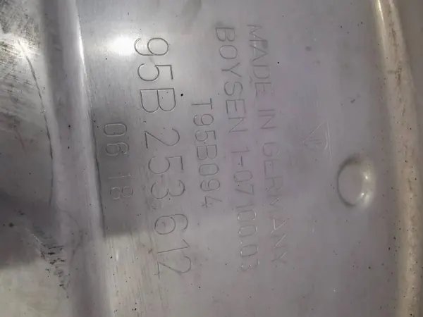 Porsche Macan 95B 3.6 Uitlaatdemper OEM 95b253612 image 8