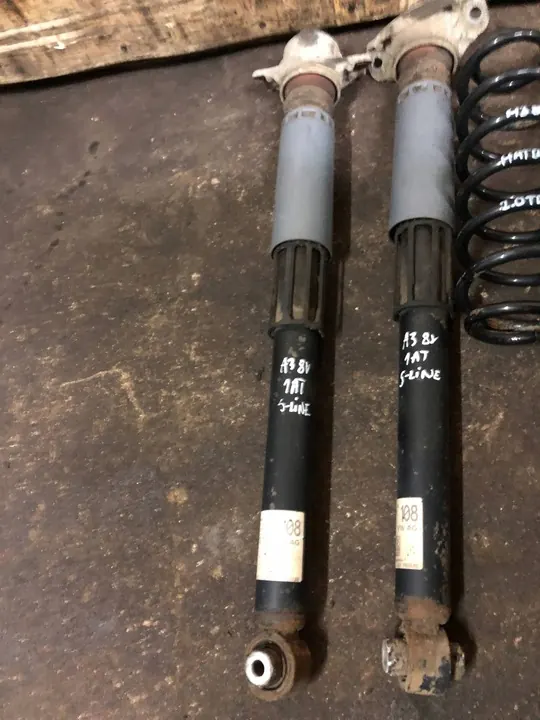 Ammortizzatori 1AT per Audi A3 8V 2.0 TDI image 4