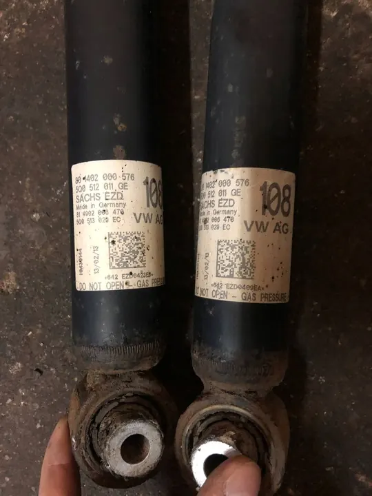 Ammortizzatori 1AT per Audi A3 8V 2.0 TDI image 5