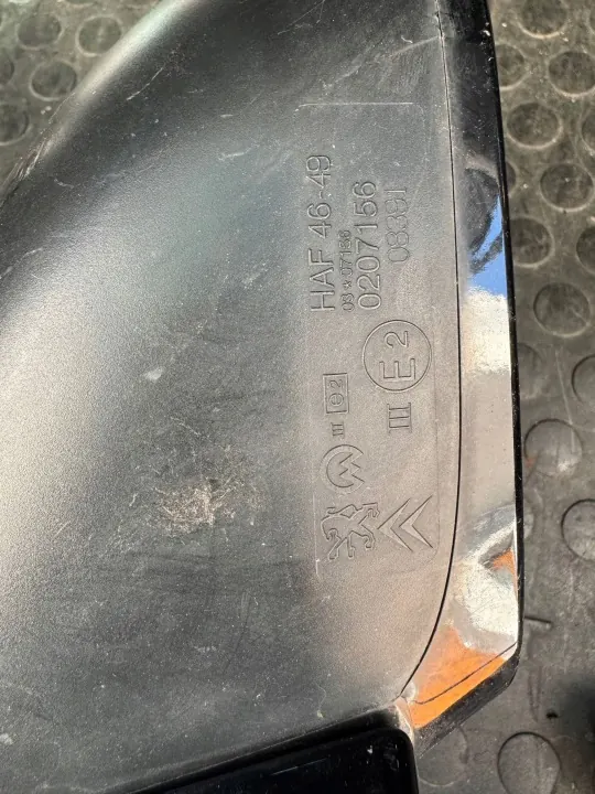 OEM 96887985 Suporte para copo para painel Peugeot 508 image 4