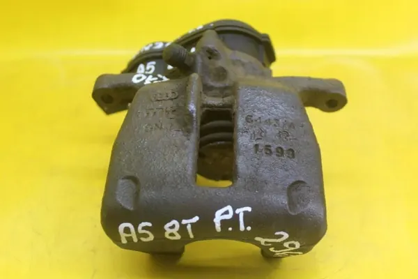 Remklauw rechts achter OEM 6443/A 2967 Audi image 2
