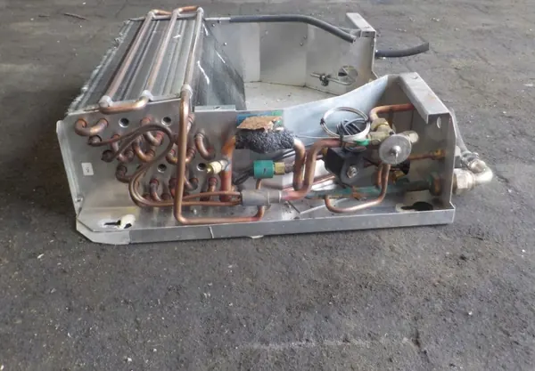 Alternateur d'occasion OEM DDK-102 pour Peugeot Partner image 3