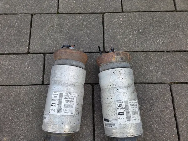Voorste luchtvering OEM 22257272 L320 image 4