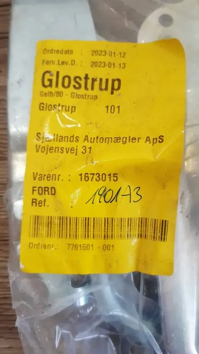 Bisagra de capó derecha Ford Fiesta mk7 VII 1673015 image 2