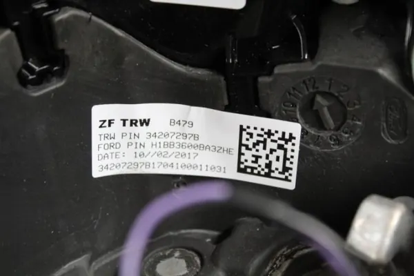 Ford Fiesta MK8 Ohjauspyörä OEM H1BB-3600-BA Monitoimi image 4